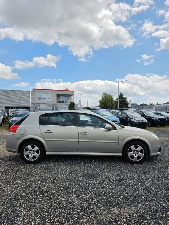 Opel Signum