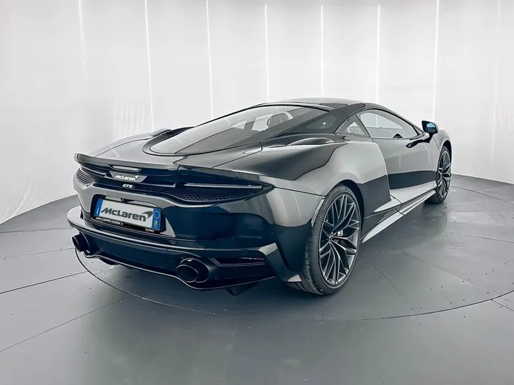 McLaren GTS