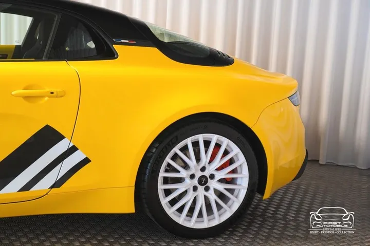 Alpine A110