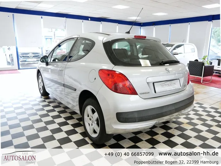 Peugeot 207