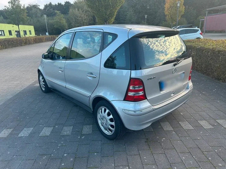 Mercedes-Benz A 160