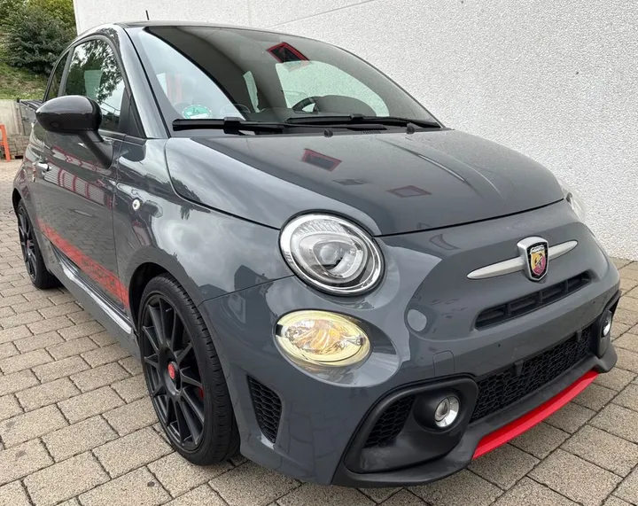 Abarth 695