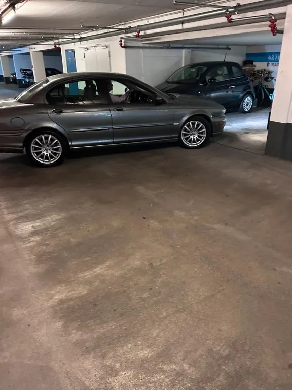 Jaguar X-Type