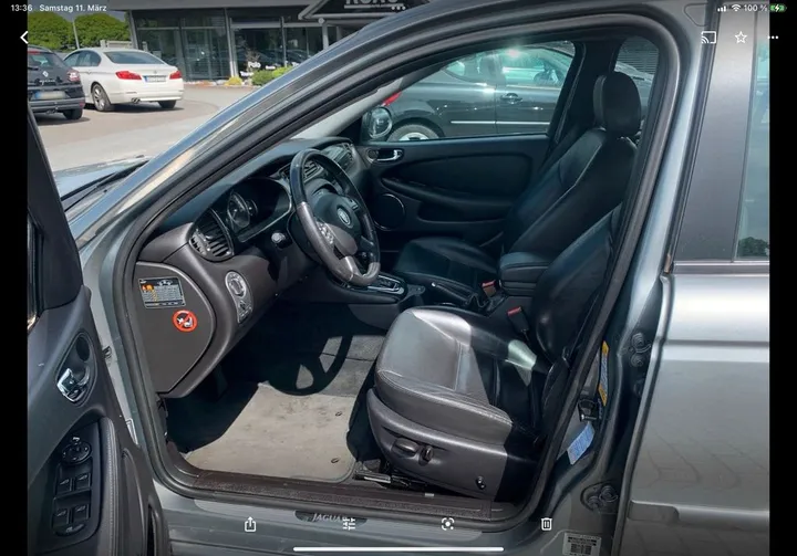 Jaguar X-Type