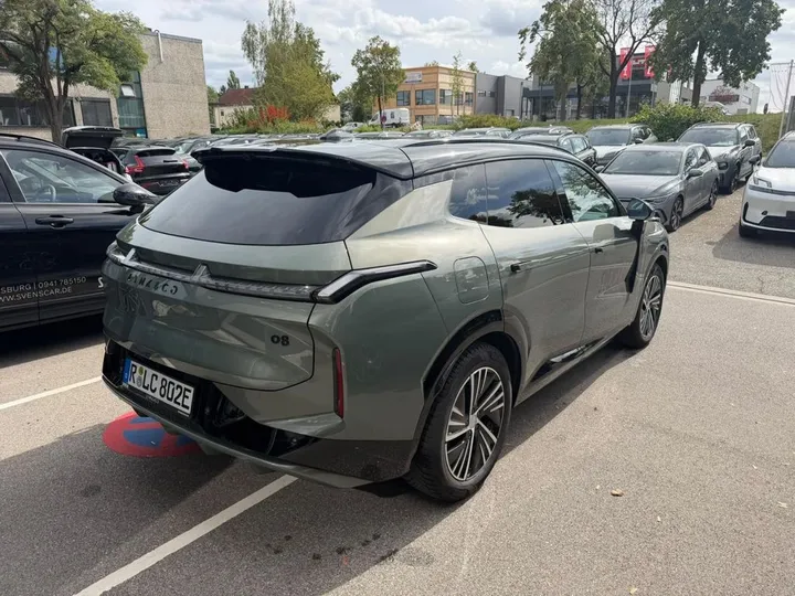 Lynk&Co 08