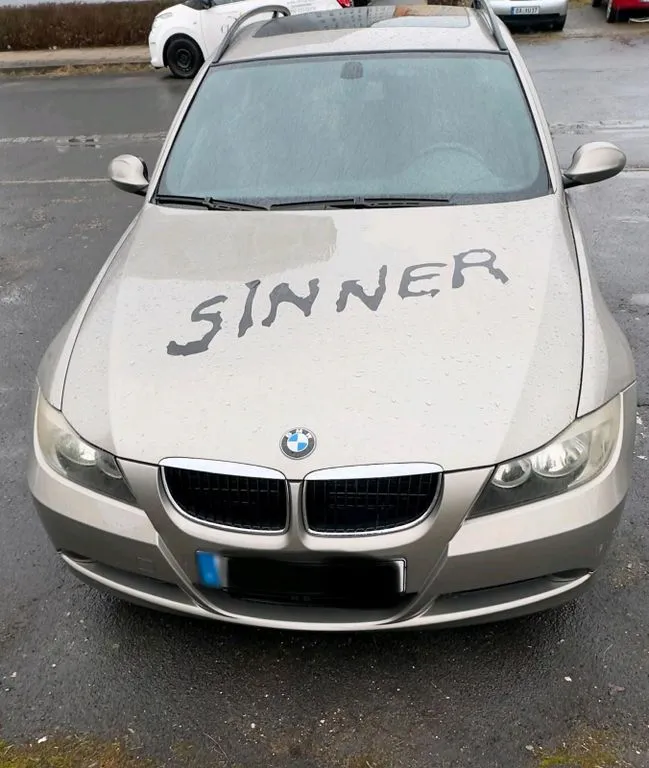 BMW 320
