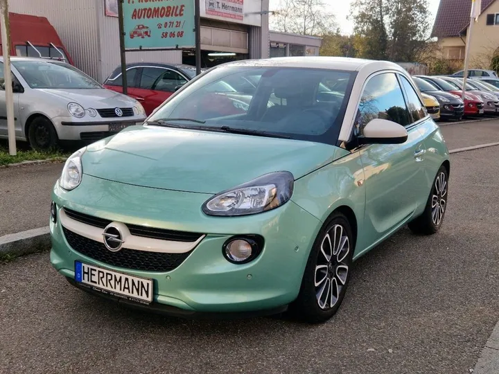 Opel Adam