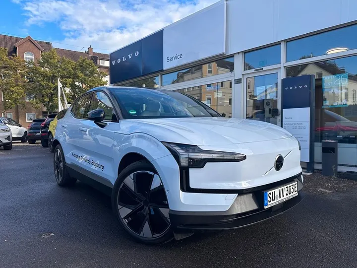 Volvo EX30