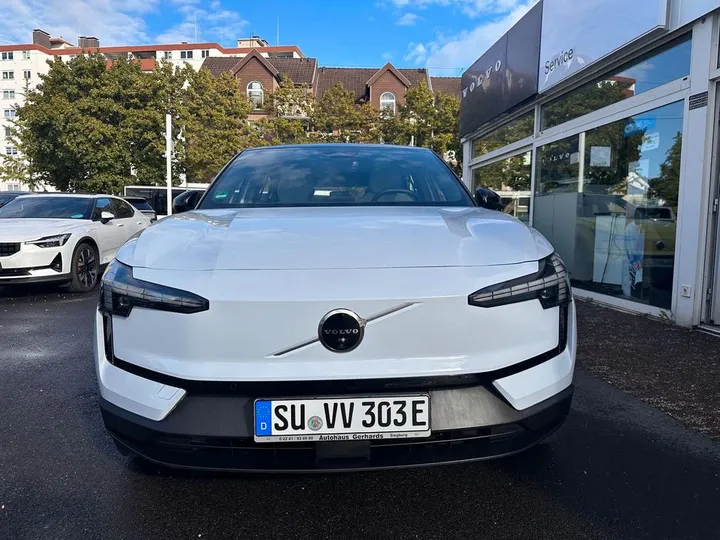 Volvo EX30