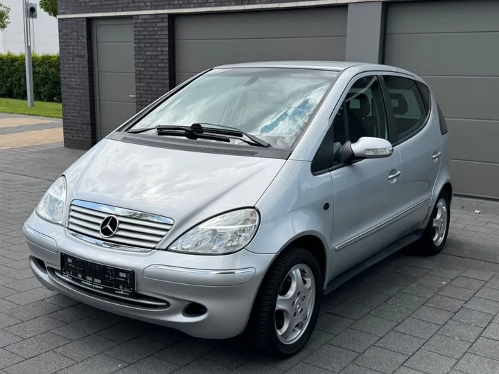 Mercedes-Benz A 160
