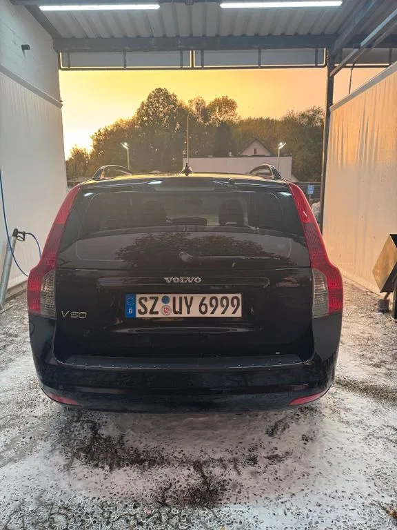 Volvo V50