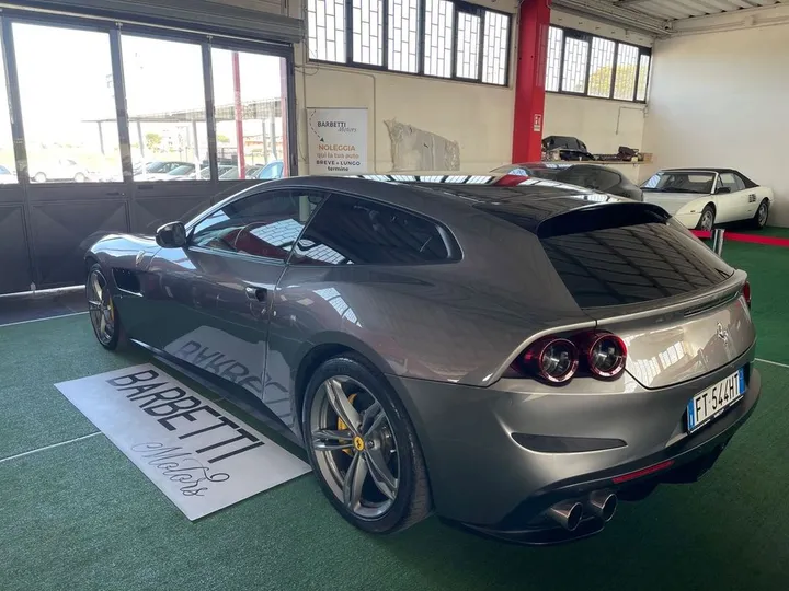 Ferrari GTC4Lusso