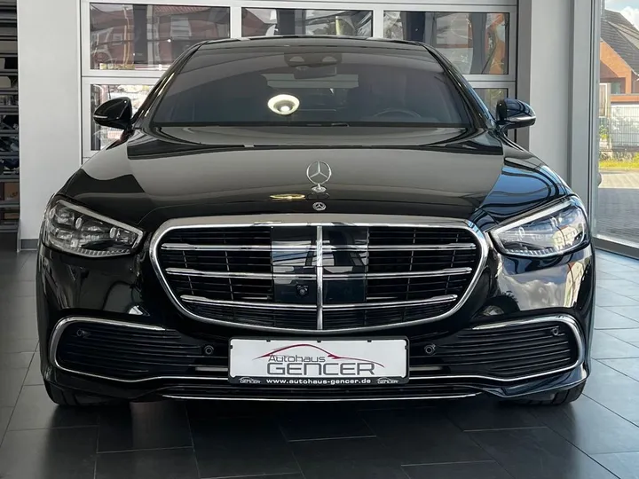Mercedes-Benz S 400