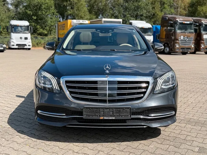 Mercedes-Benz S 400
