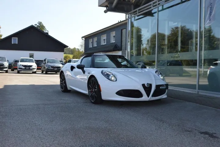 Alfa Romeo 4C