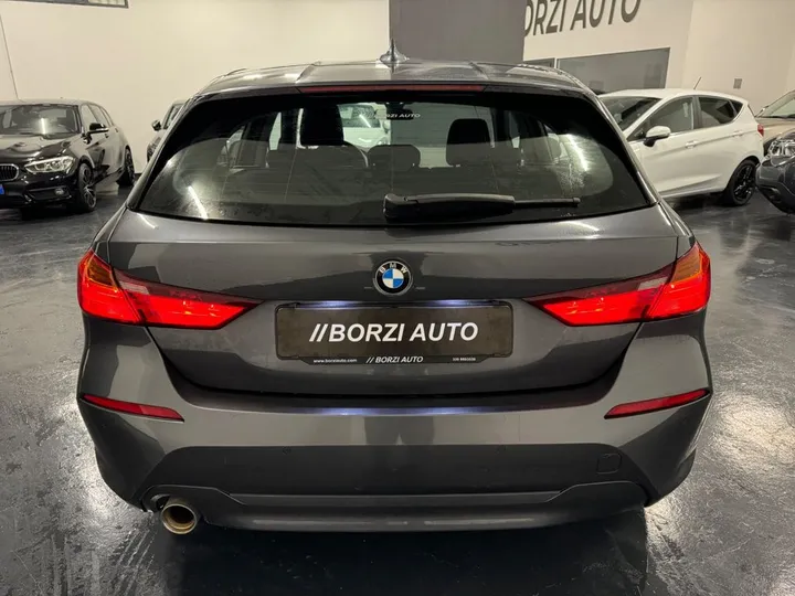 BMW 118