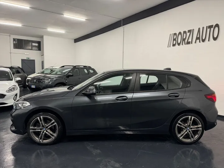 BMW 118