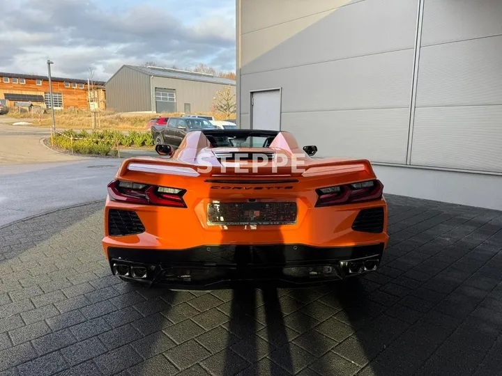 Corvette C8