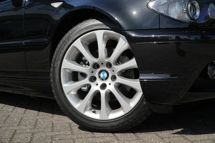 BMW 325