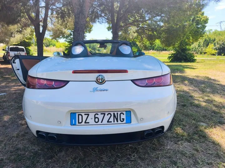 Alfa Romeo Spider
