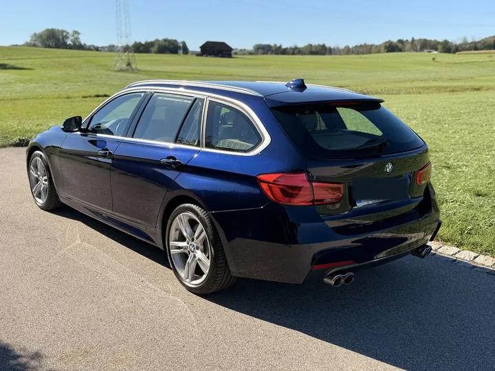 BMW 335