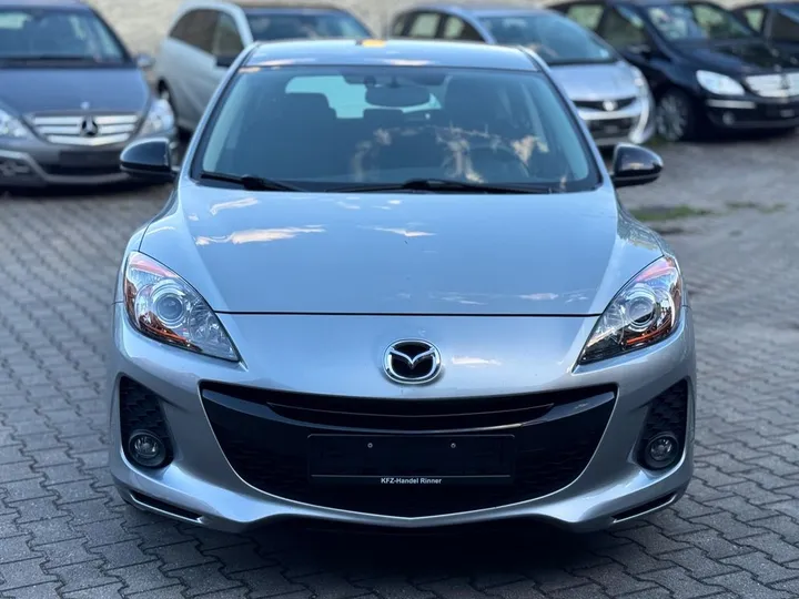 Mazda 3