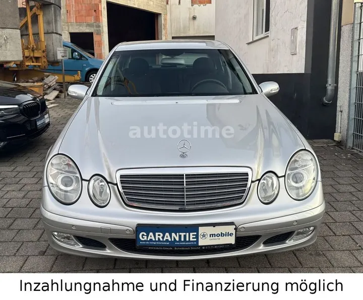 Mercedes-Benz E 220