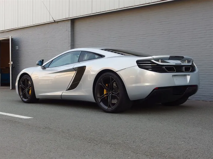 McLaren MP4-12C