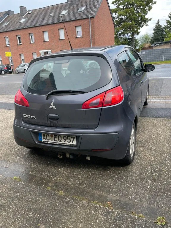 Mitsubishi Colt