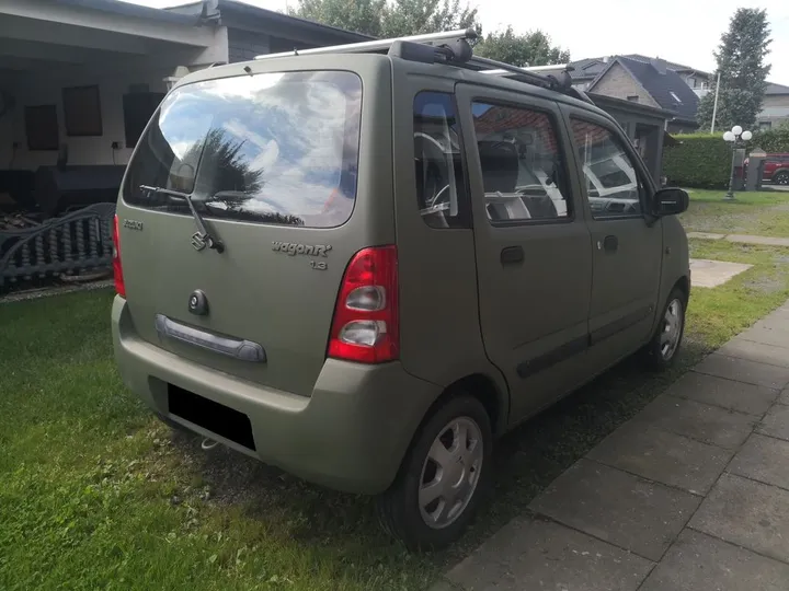 Suzuki Wagon R+