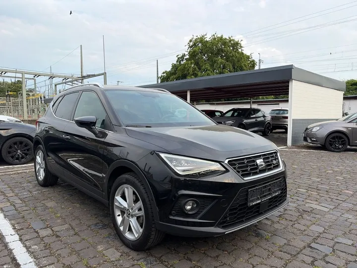 Seat Arona