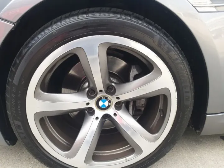 BMW 6-Series