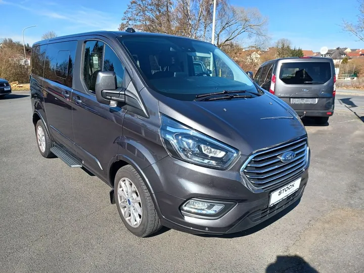 Ford Tourneo Custom