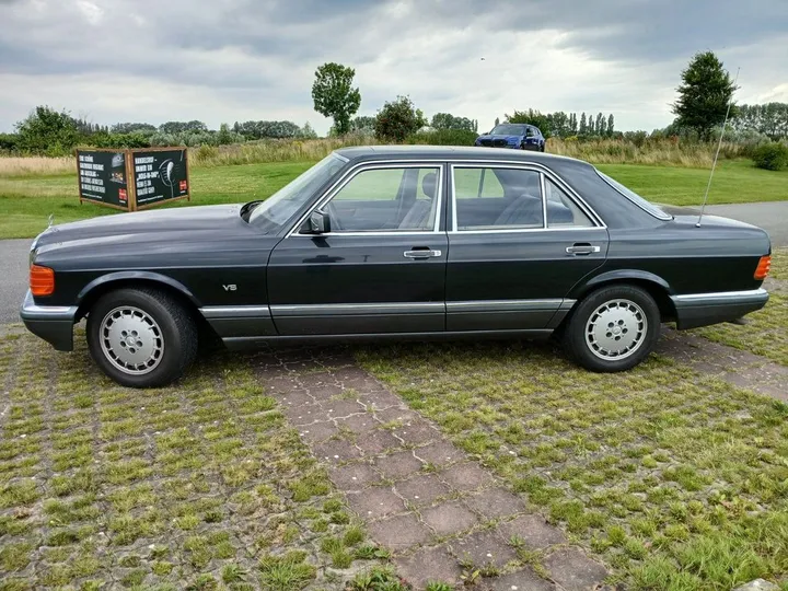 Mercedes-Benz 420