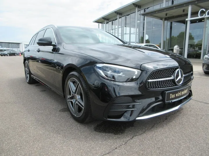 Mercedes-Benz E 300