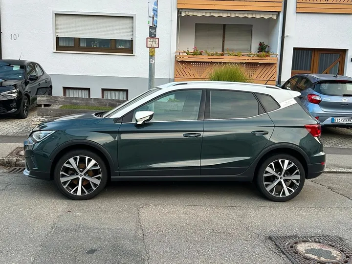 Seat Arona