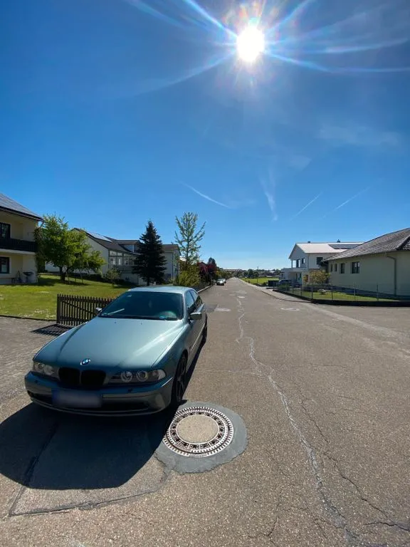 BMW 525