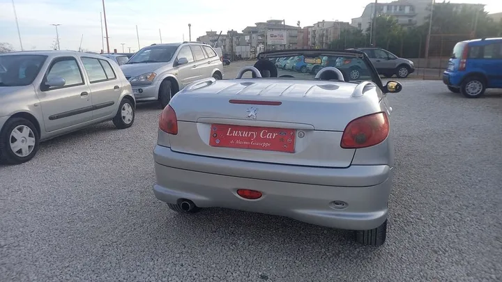 Peugeot 206