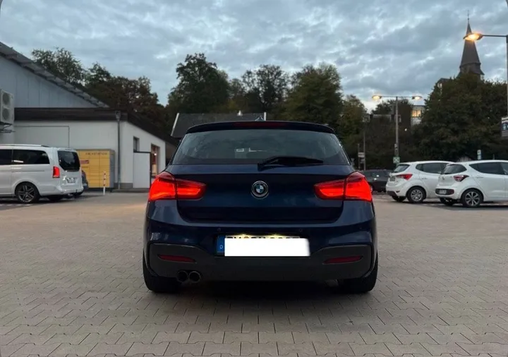 BMW 118