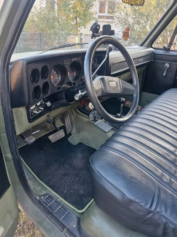 Chevrolet K30