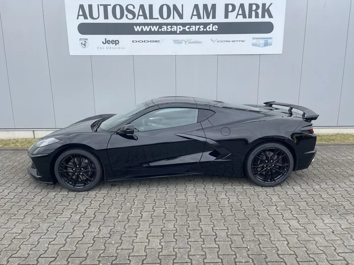 Corvette C8