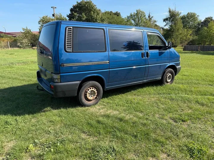 Volkswagen T5 Transporter