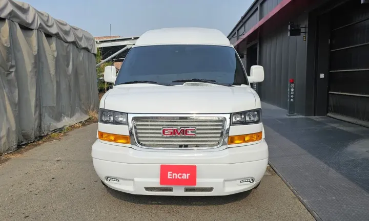 GMC Savana