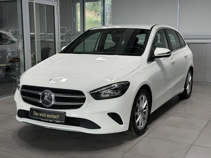 Mercedes-Benz B 200