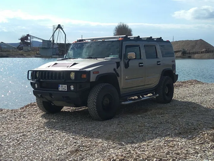 Hummer H2
