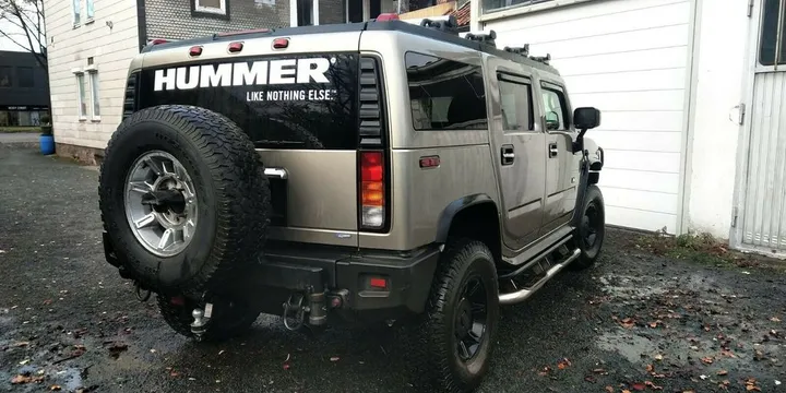 Hummer H2