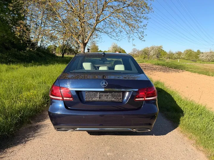 Mercedes-Benz E 350