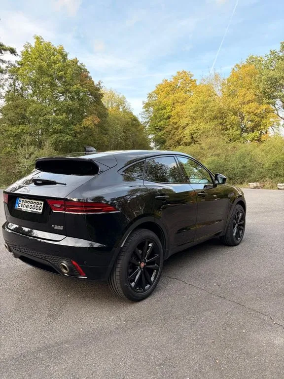Jaguar E-Pace