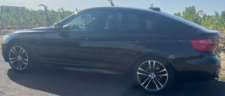 BMW 330 Gran Turismo