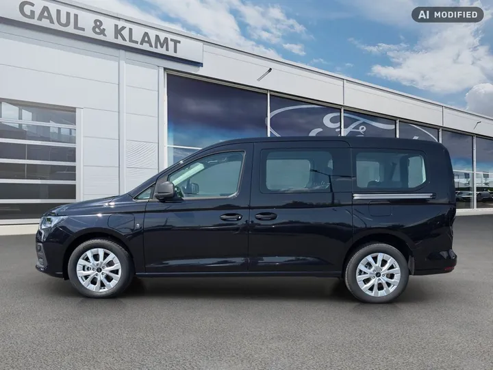 Ford Grand Tourneo